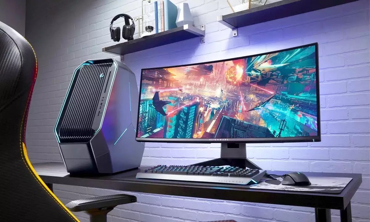 The benefits of curved screens for desktop monitors
